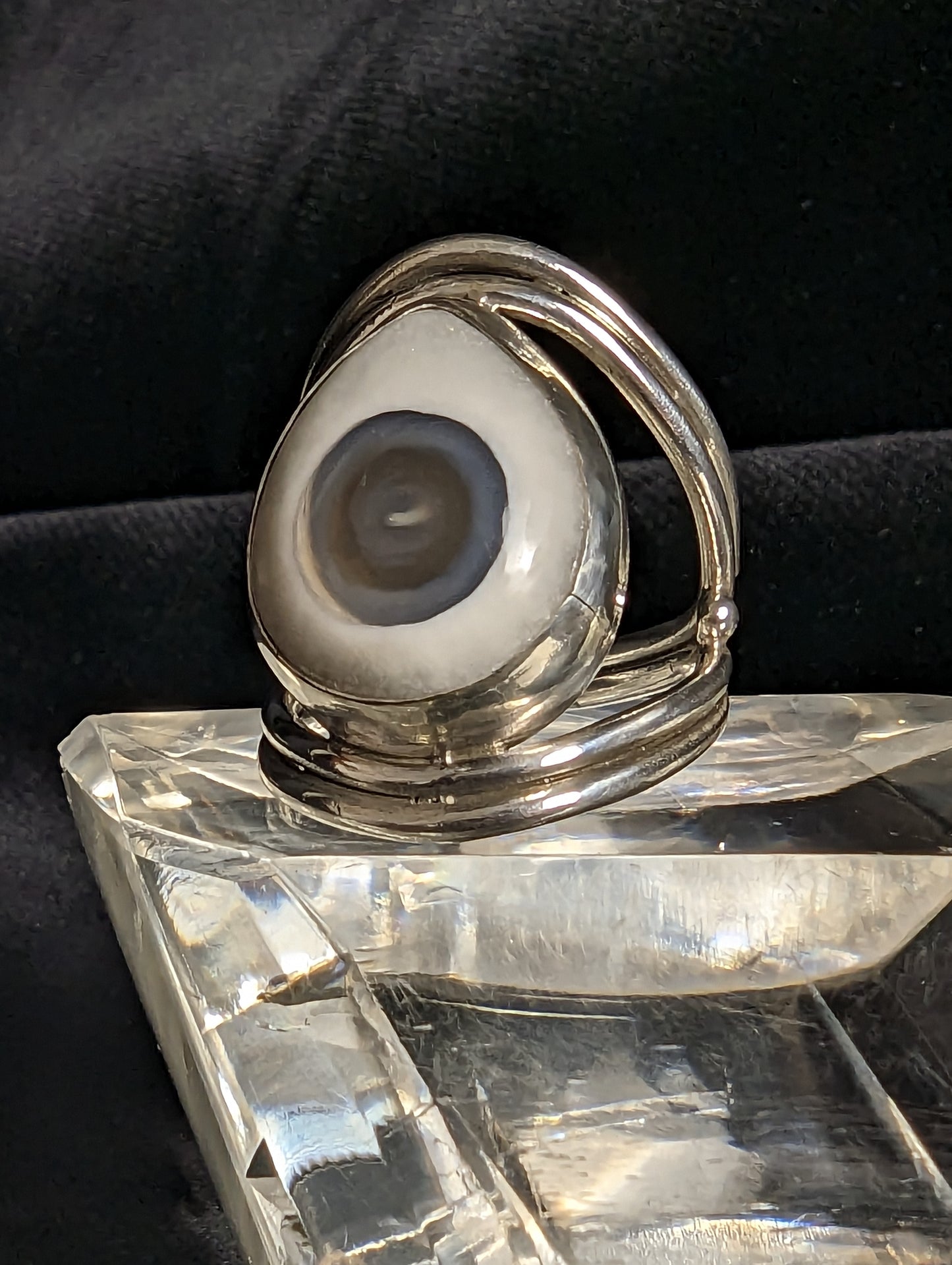 Tear Drop Agate Eye Ring US Size 6 1/4