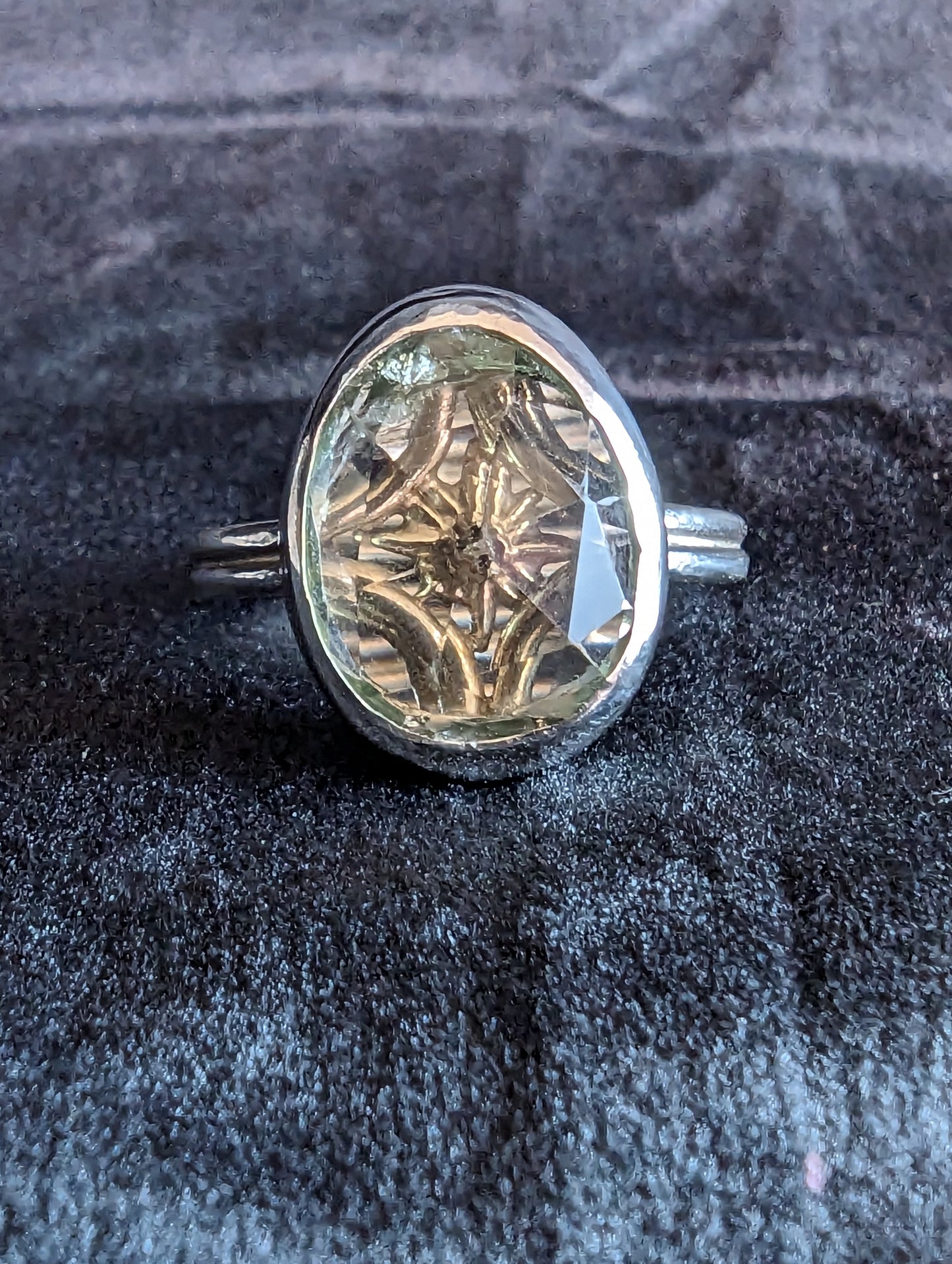 Sterling Silver Prasiolite Starlidescope Ring